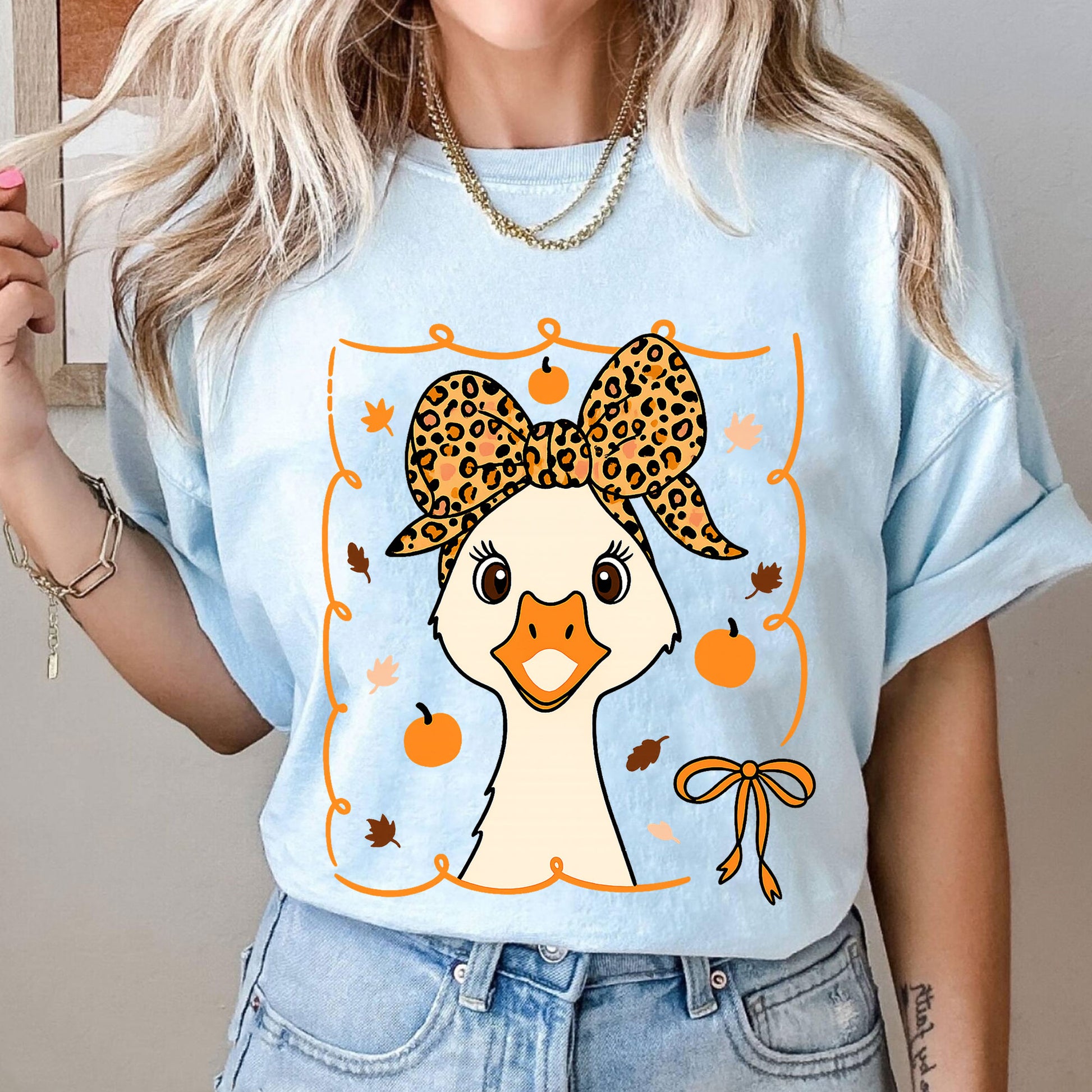 Cute Thanksgiving Goose Shirt for Women - Fall Harvest Graphic Tee with Adorable Pumpkin and Leaf Design - Holiday Leopard Bow Top
 - 10