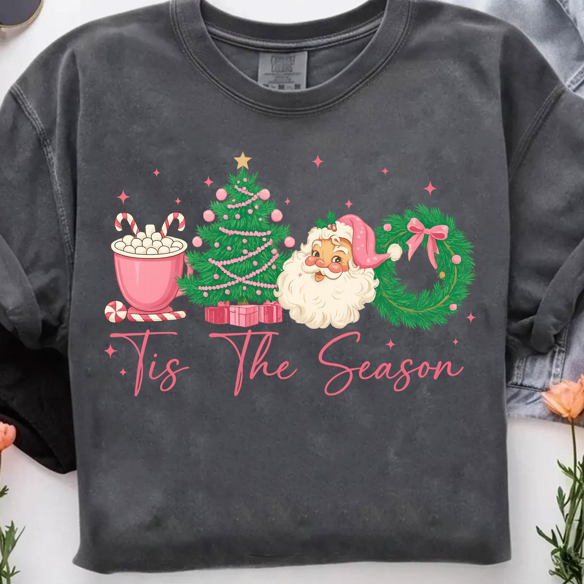 Festive Christmas Graphic T-Shirt for Women - Cute Santa, Tree, and Wreath Design, Perfect Holiday Gift, Short Sleeve Casual Top
 - 7