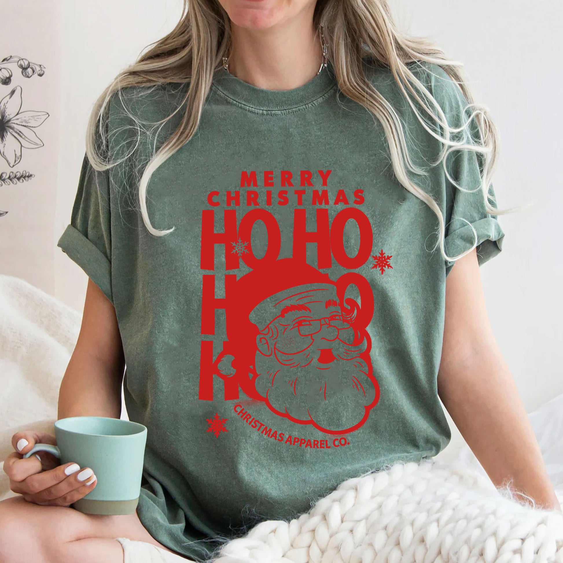 Festive Christmas Graphic Tee Unisex Santa Claus Ho Ho Ho Design - Durable Holiday Shirt in Soft Cotton for Joyful Celebrations
 - 3