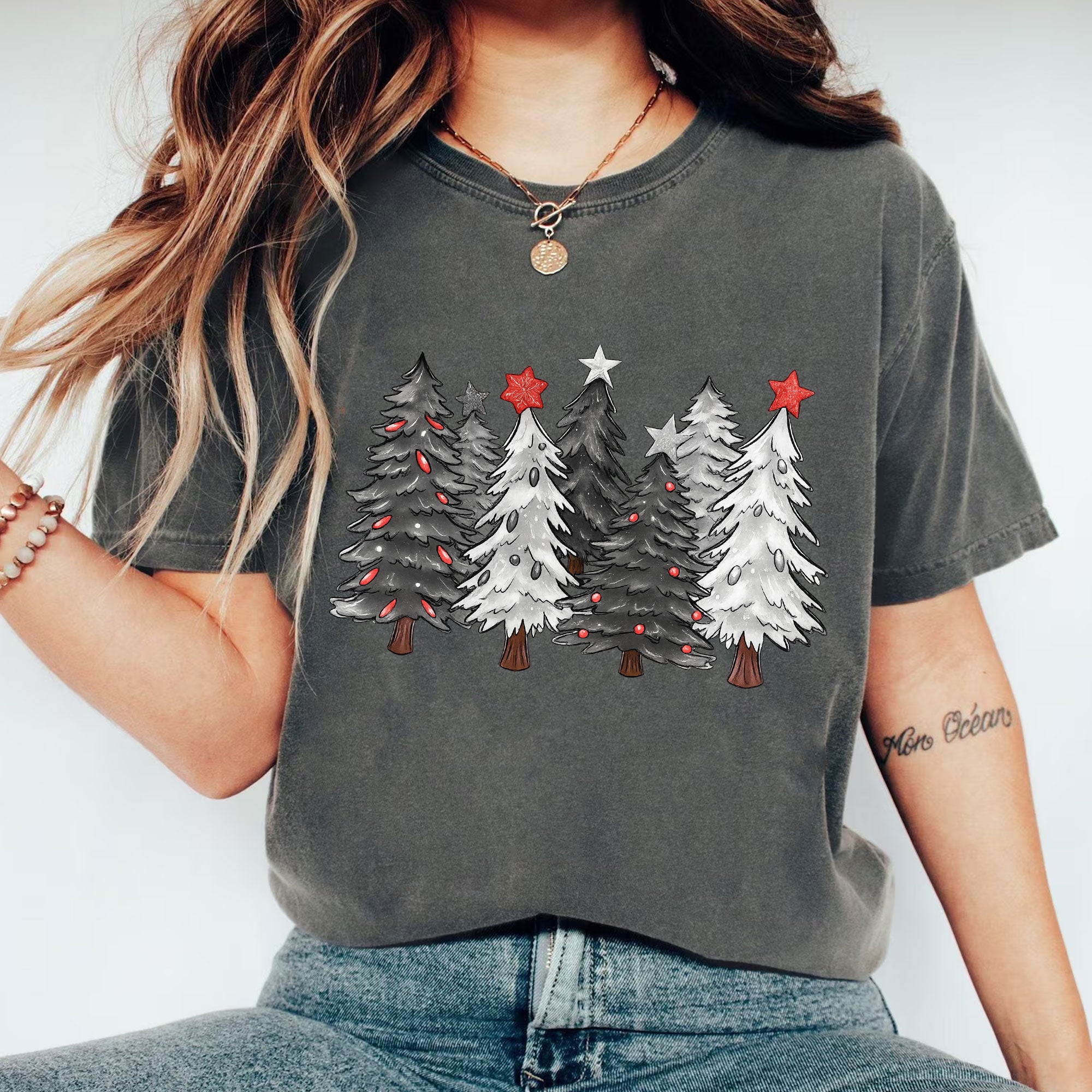 Festive Christmas Tree Graphic T-Shirt for Women - Stylish Holiday Tee Featuring Cute and Cozy Seasonal Design - Perfect Gift Idea
 - 1