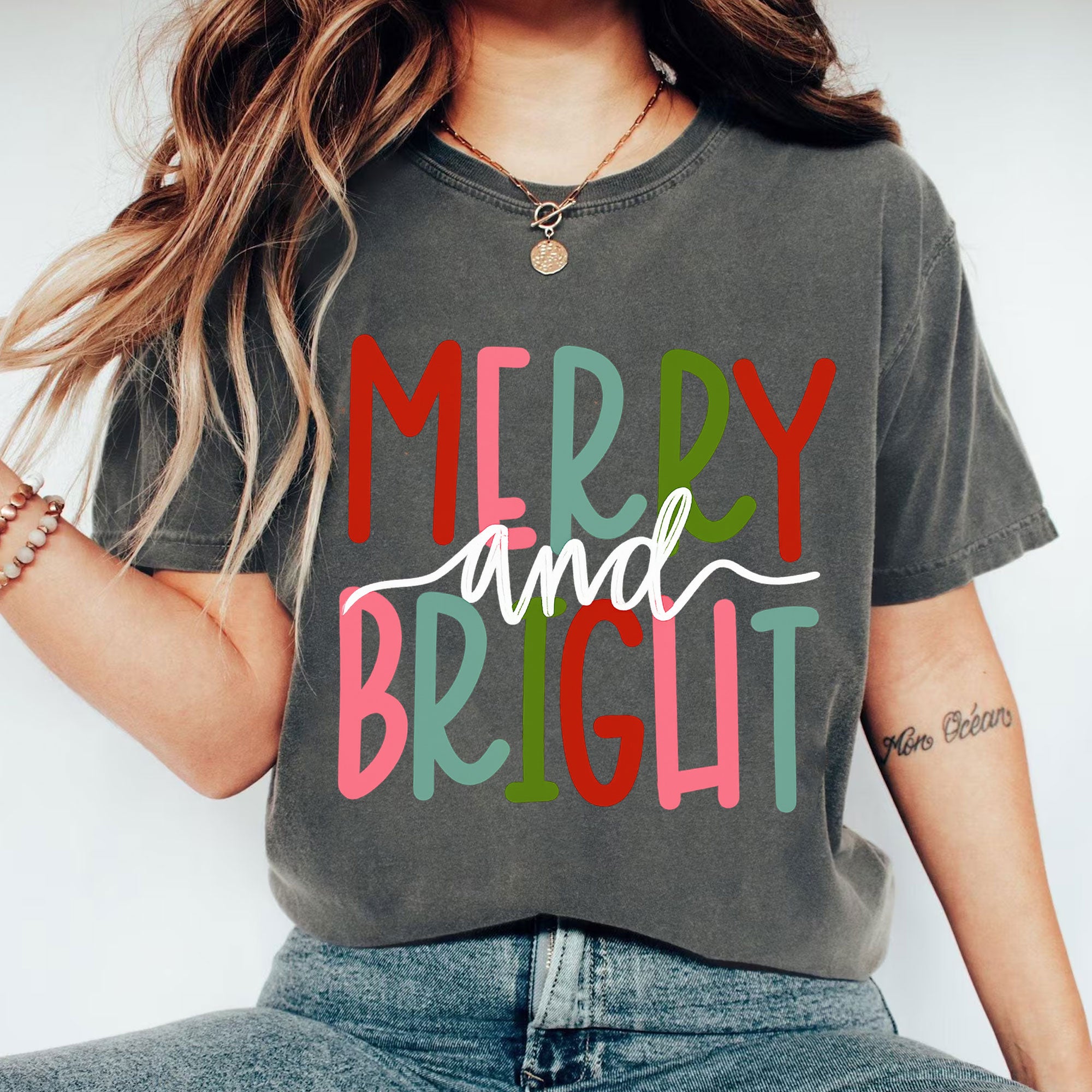 Festive Merry and Bright Graphic T-Shirt – Perfect Christmas Holiday Tee for Women, Trendy Casual Wear for Seasonal Celebrations
 - 1