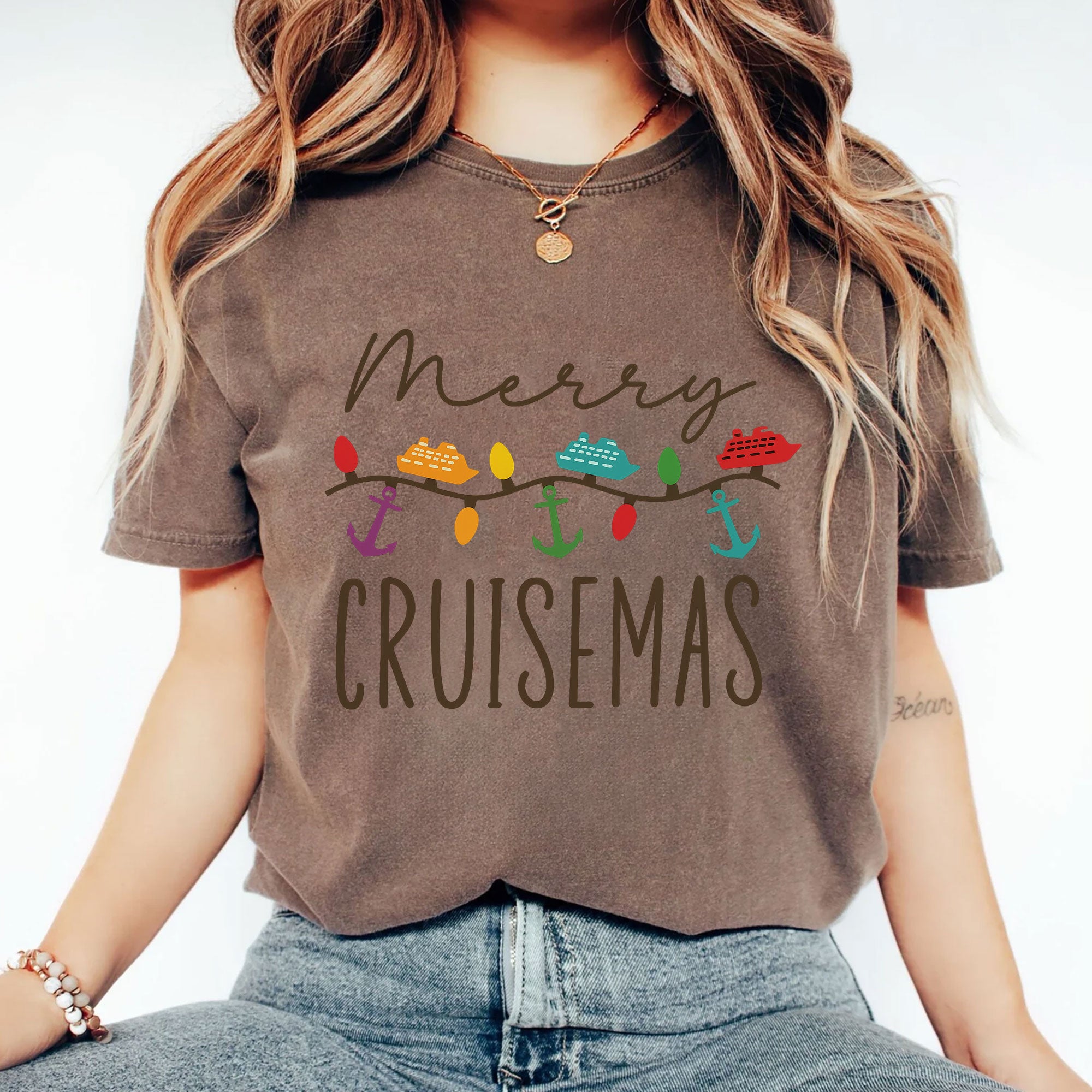 Festive Merry Cruisemas T-Shirt - Celebrate Holiday Spirit with Stylish Cruise Ship & Anchor Lights Design - Perfect Christmas Gift
 - 2