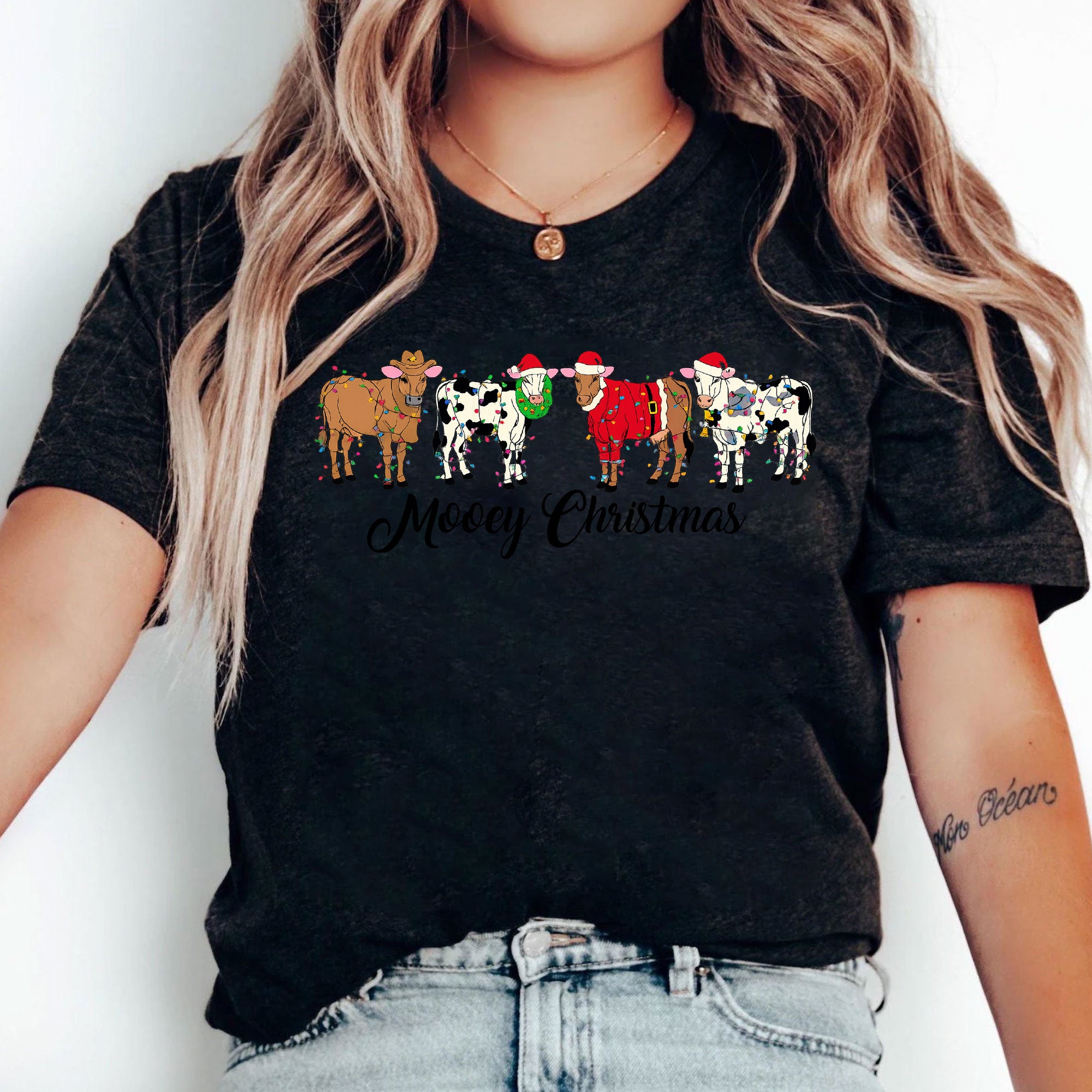 Festive Mooey Christmas T-Shirt for Women - Cute Cow Holiday Graphic Tee, Perfect Christmas Gift, Casual Holiday Wear, Fun Farm Theme
 - 5