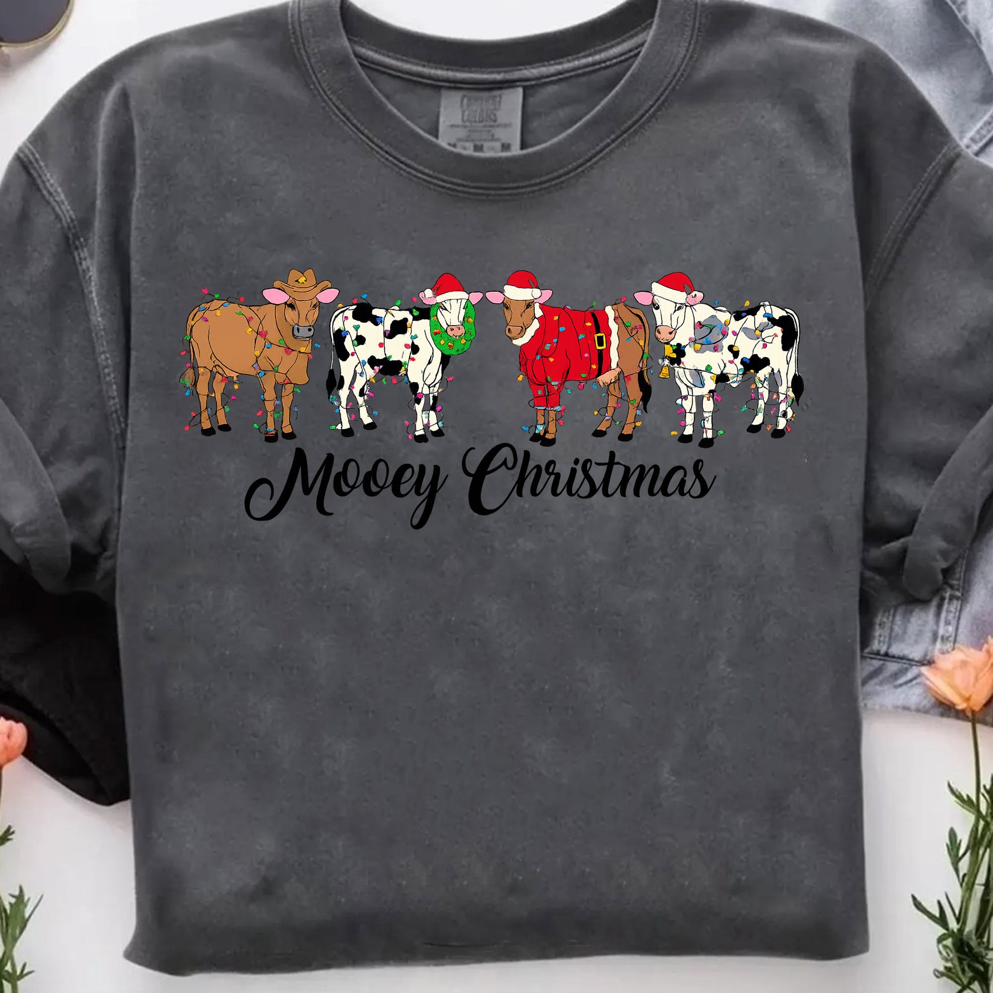 Festive Mooey Christmas T-Shirt for Women - Cute Cow Holiday Graphic Tee, Perfect Christmas Gift, Casual Holiday Wear, Fun Farm Theme
 - 7