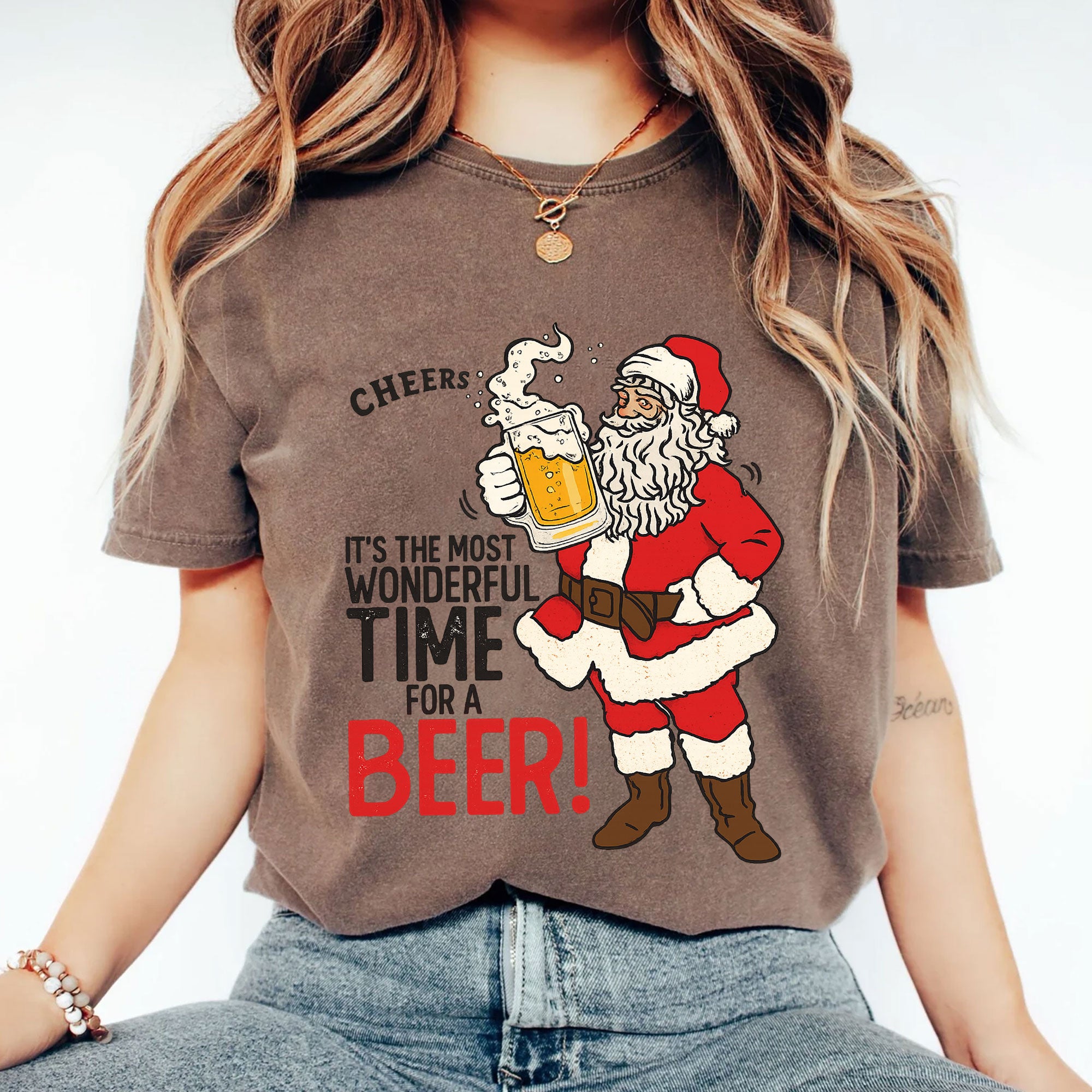 Festive Santa Claus Beer Graphic Tee - Perfect Holiday Gift, Fun Christmas Shirt for Beer Lovers, Cheerful Party Wear Unisex Top
 - 2