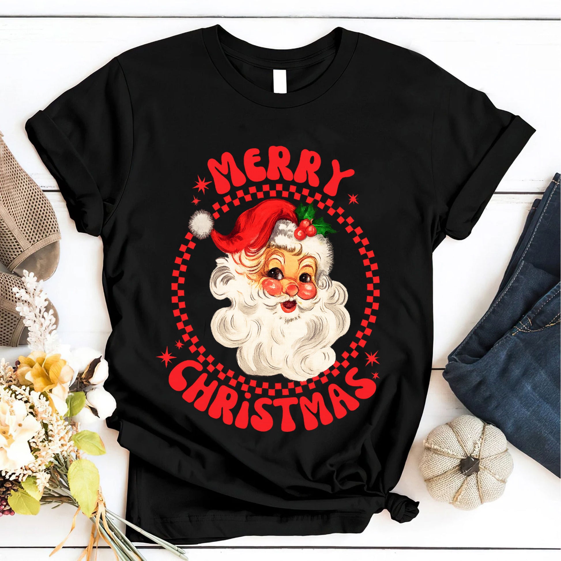 Festive Women's Vintage Santa Tee - Merry Christmas Graphic T-Shirt for Holiday Cheer - Classic Retro Style Casual Top
 - 6