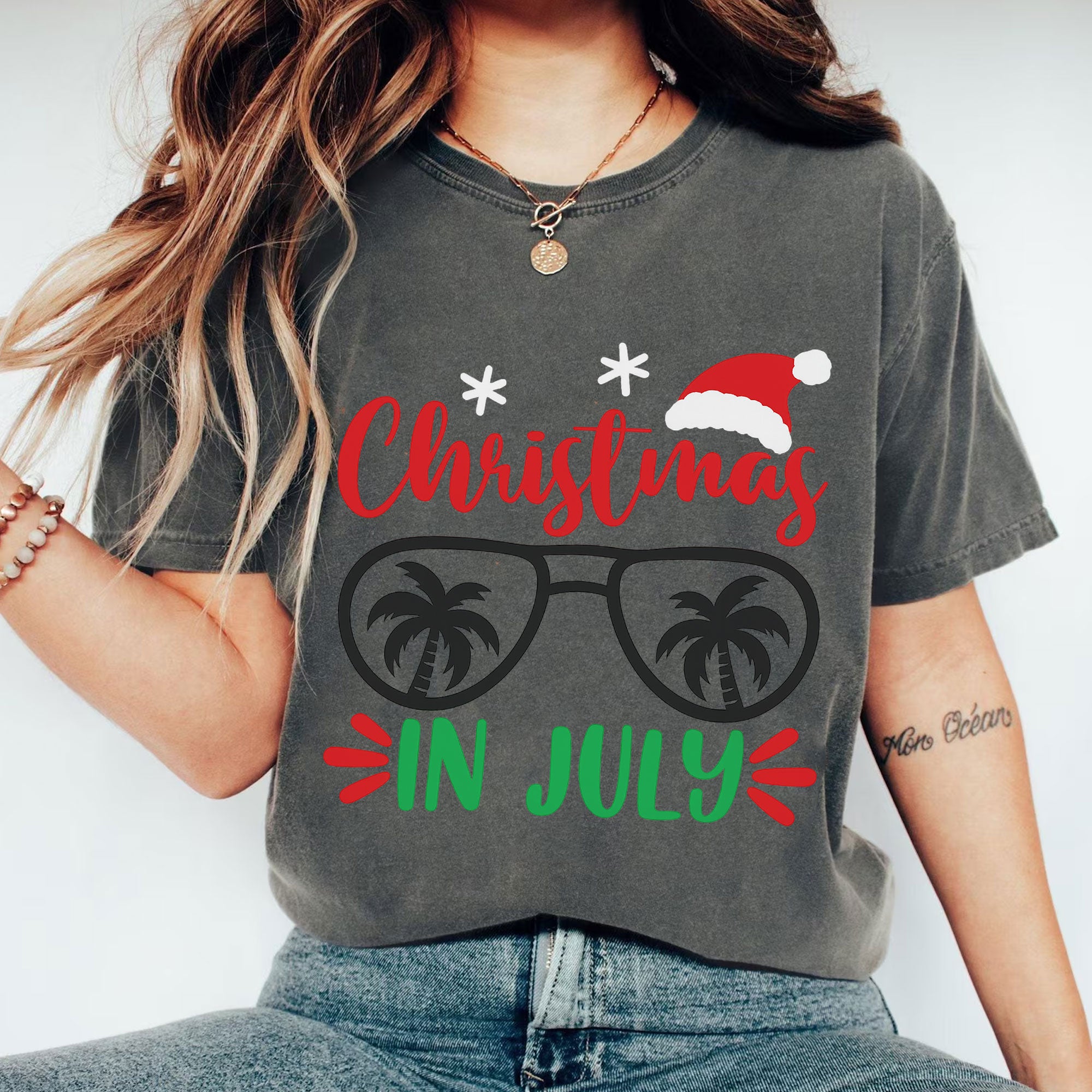 Fun Christmas in July T-Shirt with Palm Sunglasses Graphic – Perfect Summer Holiday Tee for Festive Beach Lovers and Party Goers
 - 1