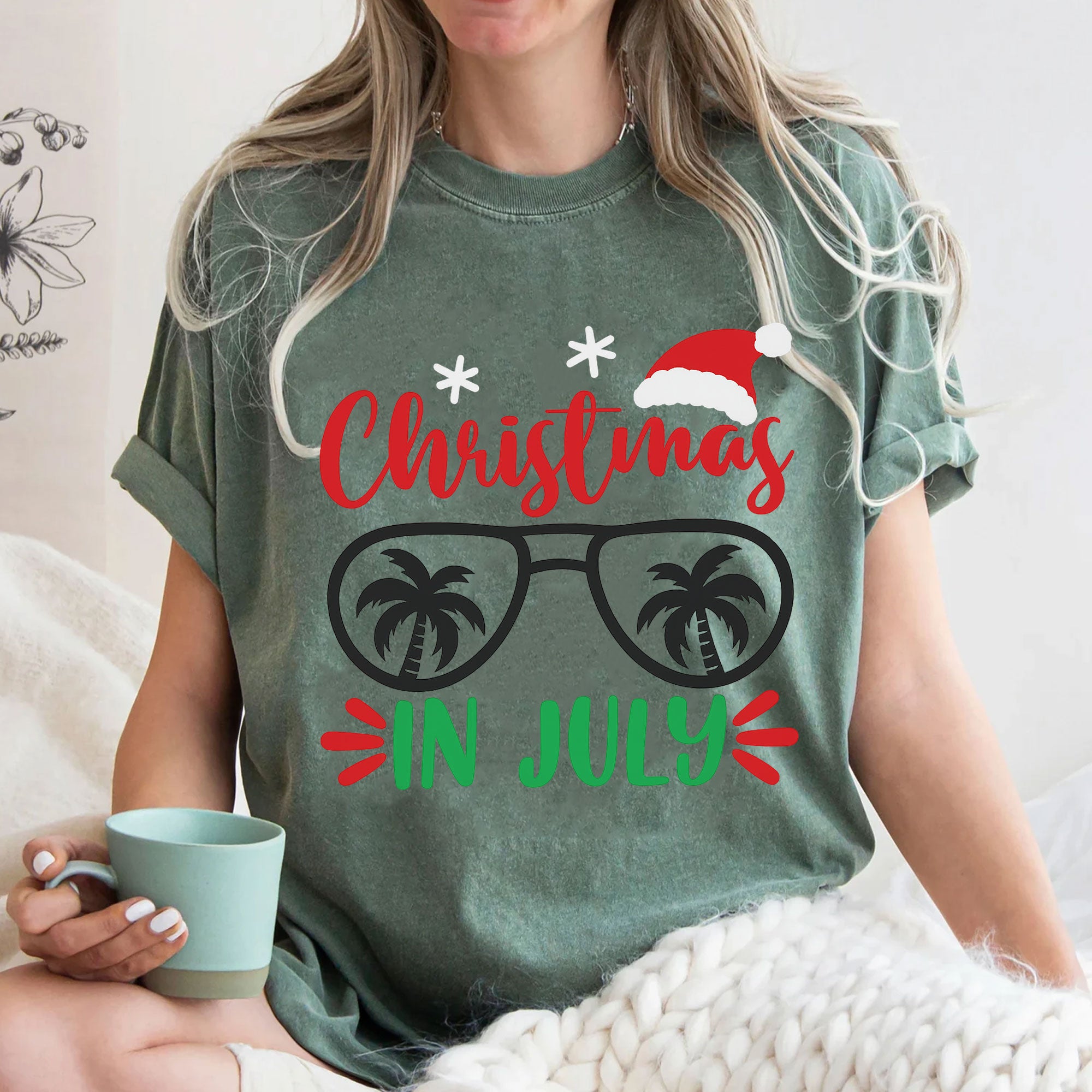 Fun Christmas in July T-Shirt with Palm Sunglasses Graphic – Perfect Summer Holiday Tee for Festive Beach Lovers and Party Goers
 - 3