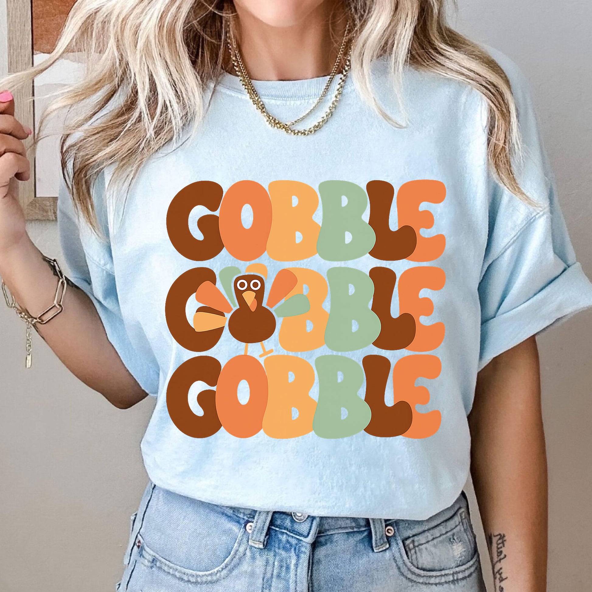 Funny Gobble Gobble Thanksgiving Shirt for Family Gatherings | Cute Turkey Graphic Tee for Thanksgiving Celebrations and Fall Fashion
 - 10