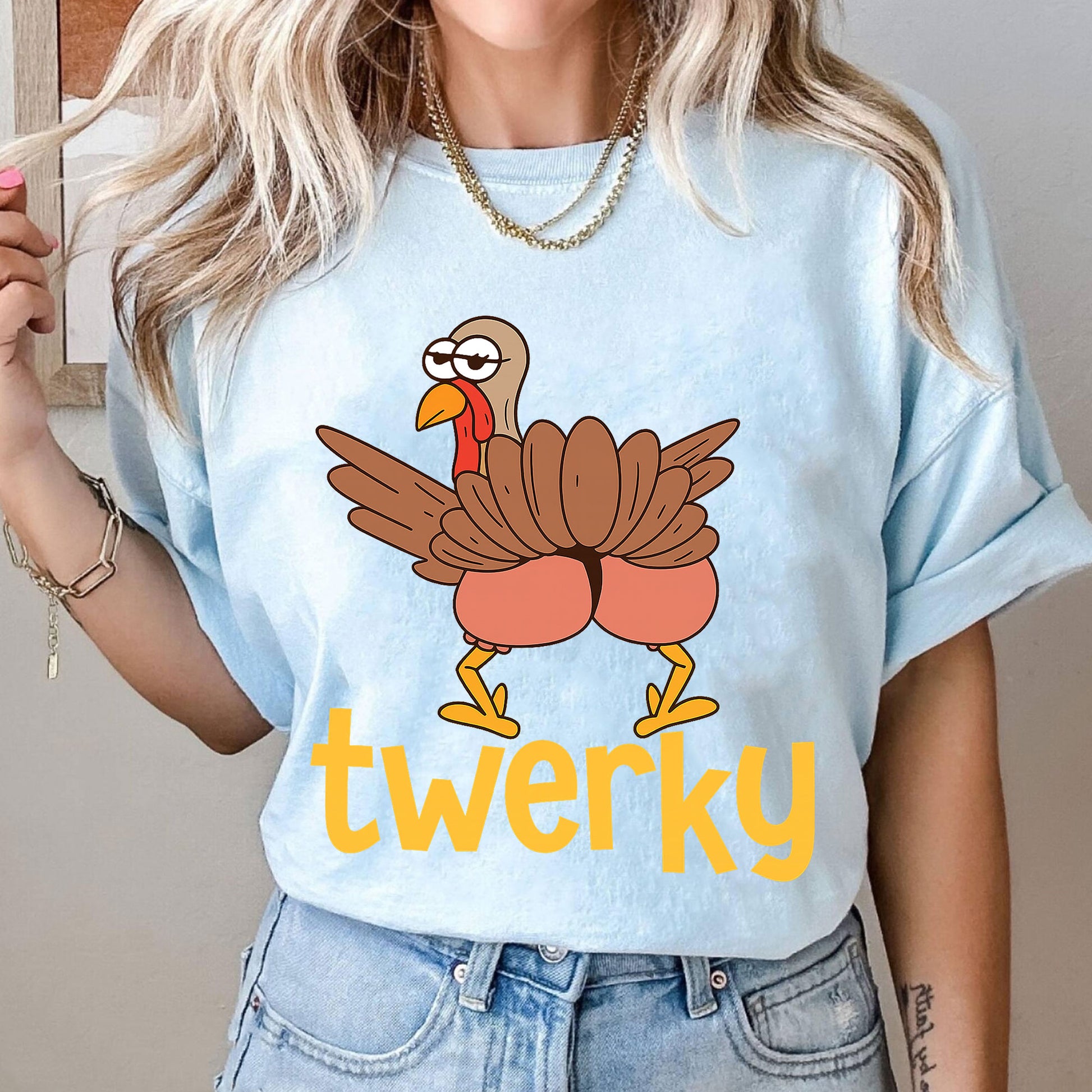 “Funny Thanksgiving Turkey Twerk Shirt - Cute and Comfy Holiday T-Shirt for Family Gatherings and Festive Celebrations”
 - 10