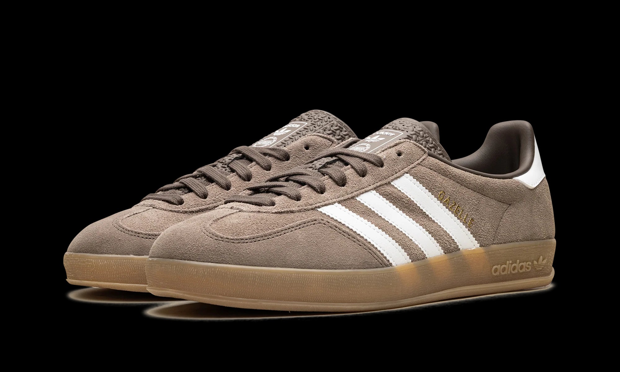 Gazelle Indoor "Earth Strata White Gold Metallic"