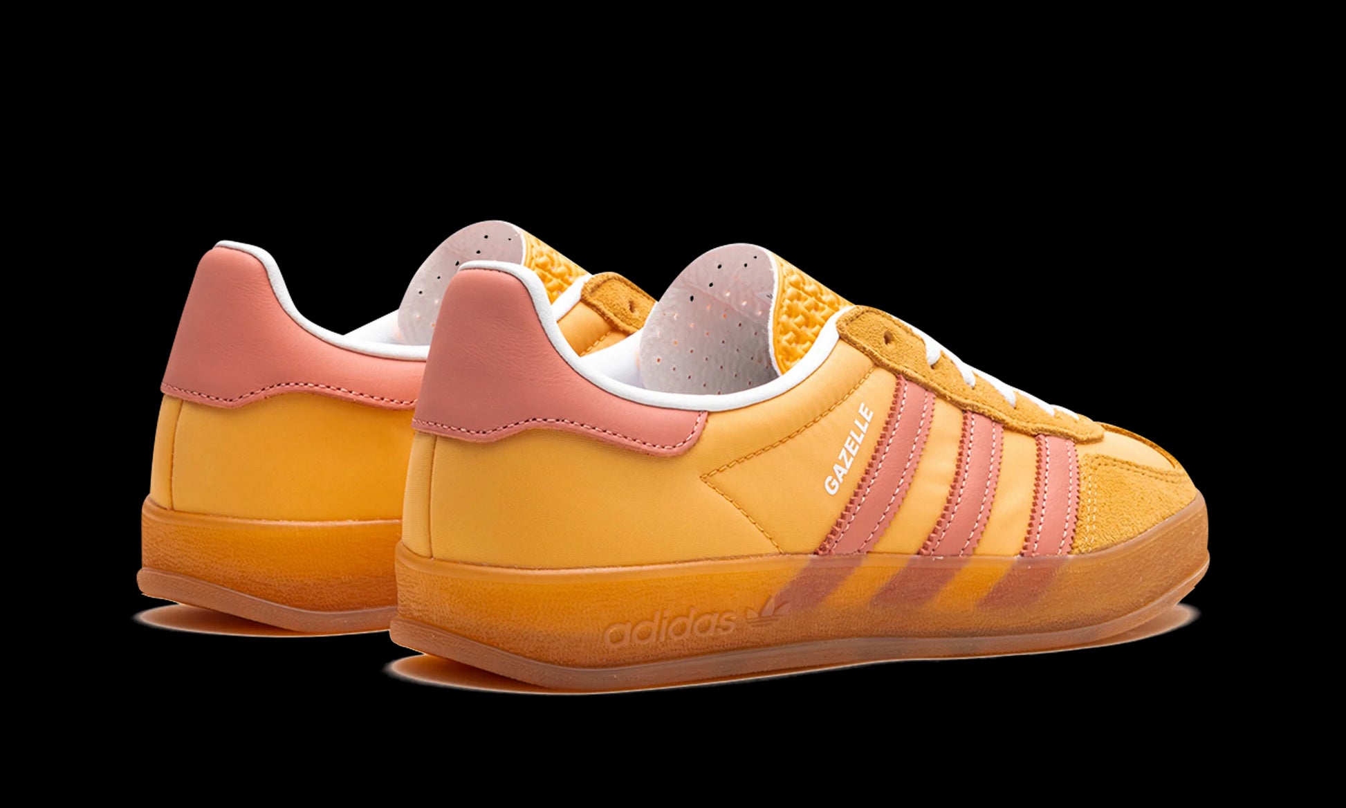 Gazelle Indoor WMNS "Semi Spark Clay"