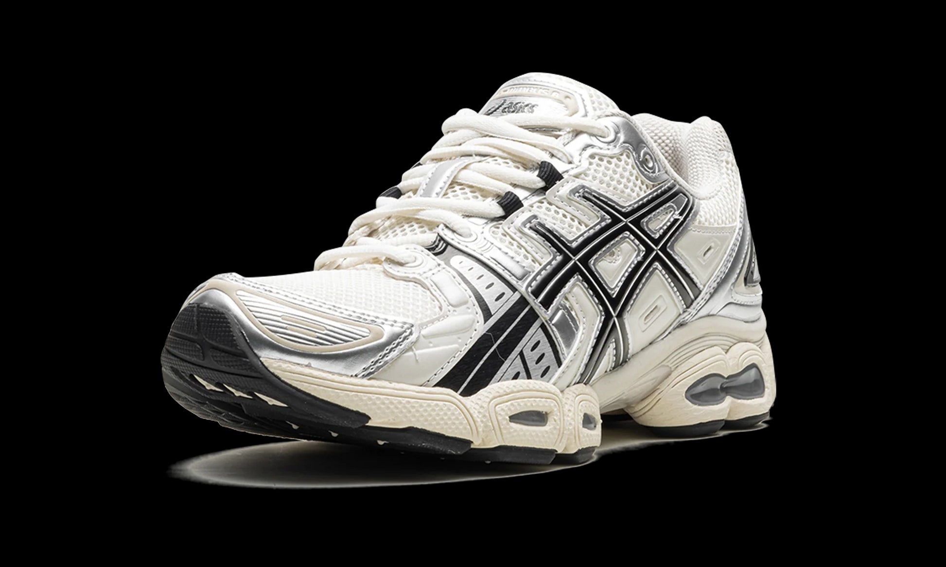 Gel Nimbus 9 "Cream / Black"