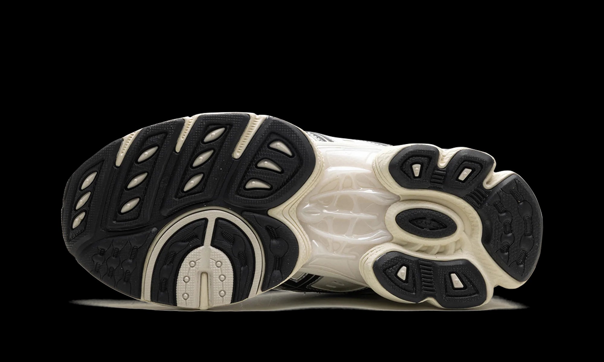 Gel Nimbus 9 "Cream / Black"