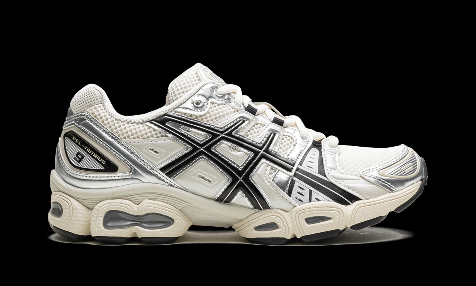 Gel Nimbus 9 "Cream / Black"