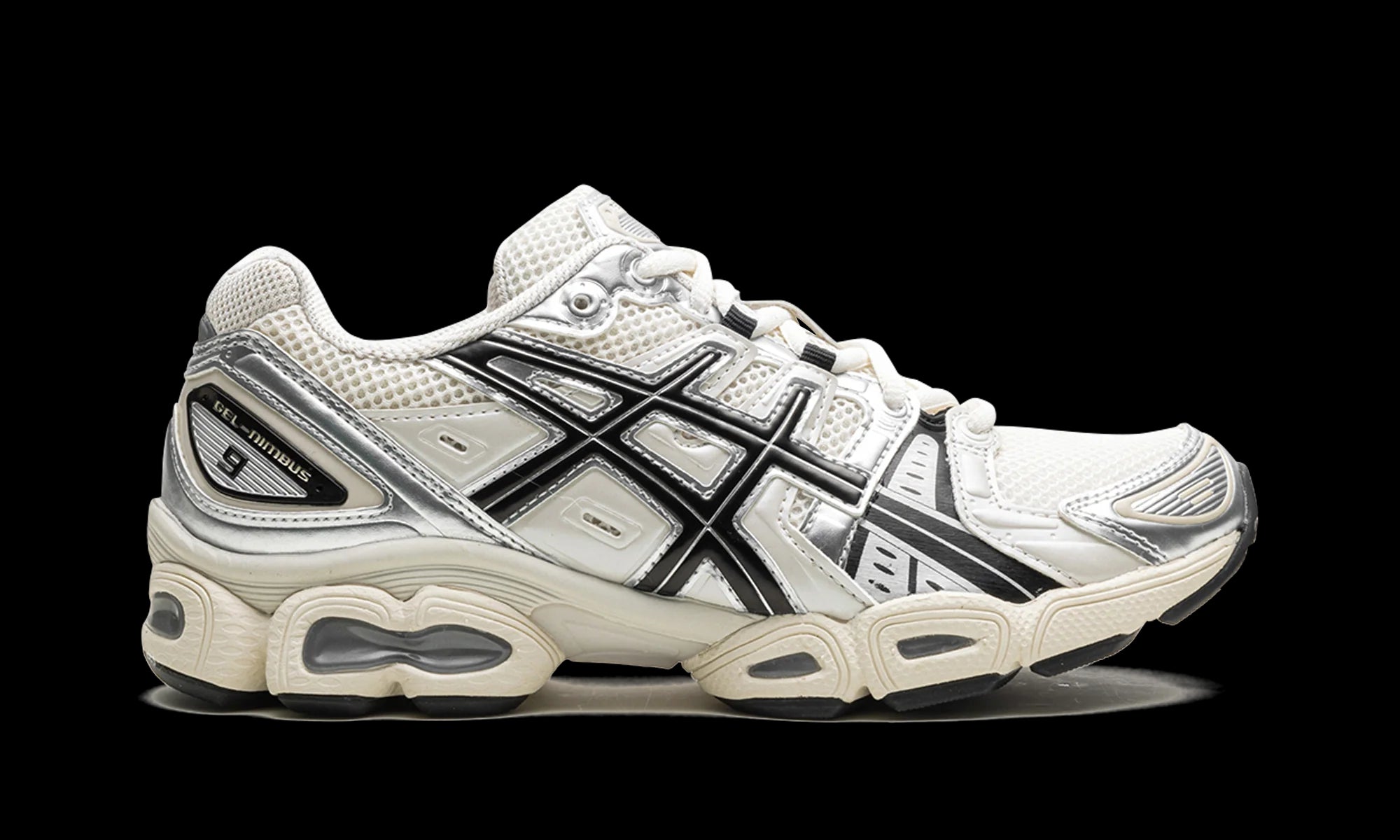 Gel Nimbus 9 "Cream / Black"