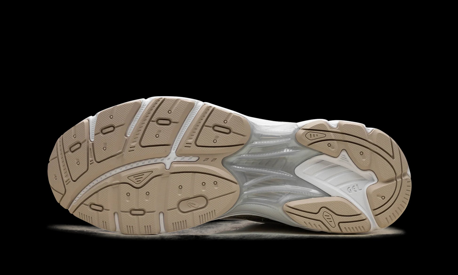 GT 2160 "White / Putty"