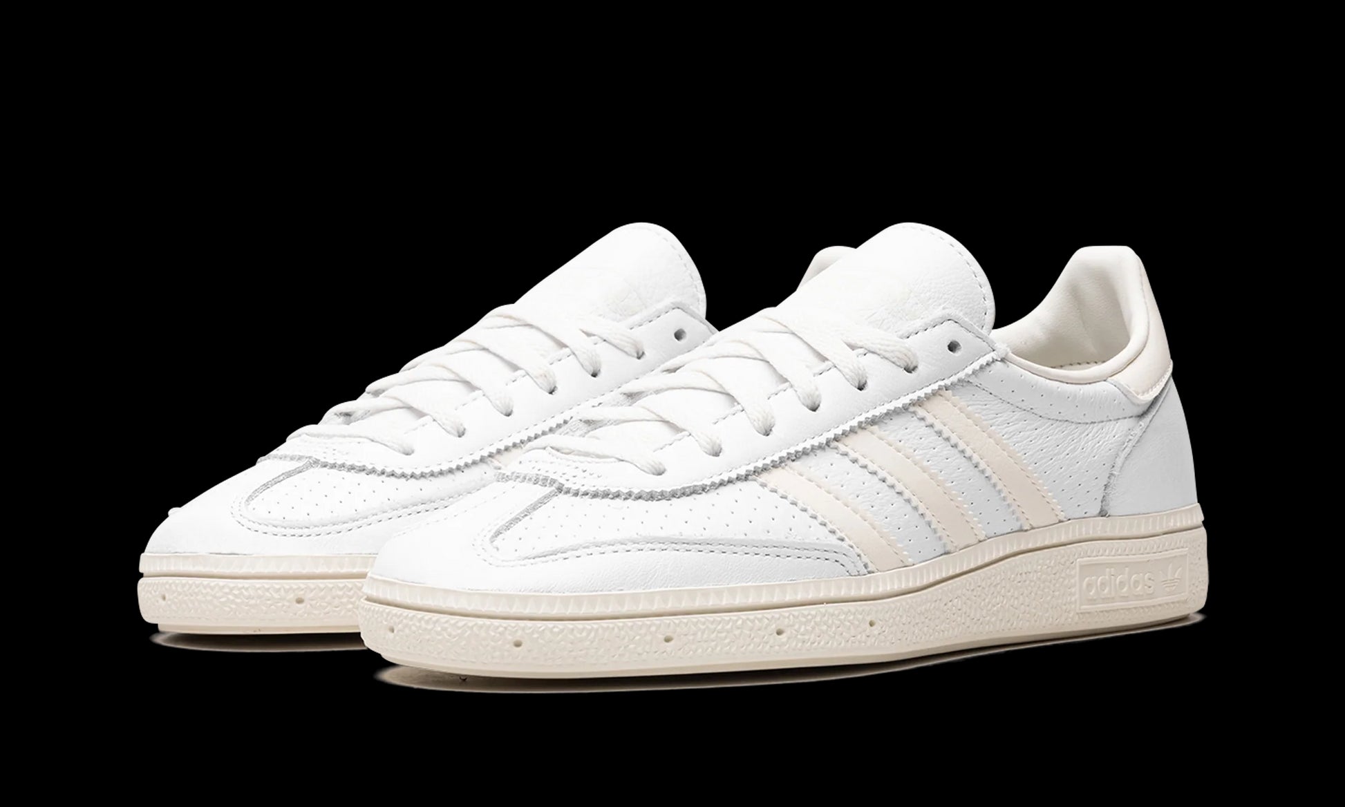 Handball Spezial "White Off White"
