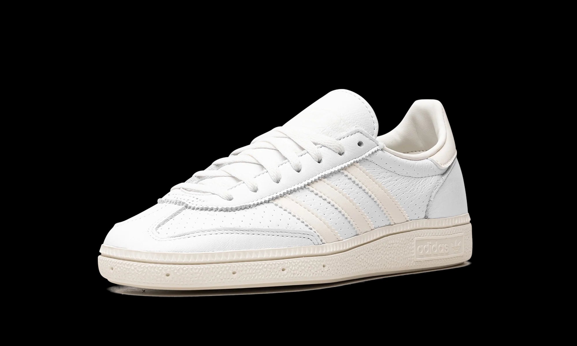 Handball Spezial "White Off White"