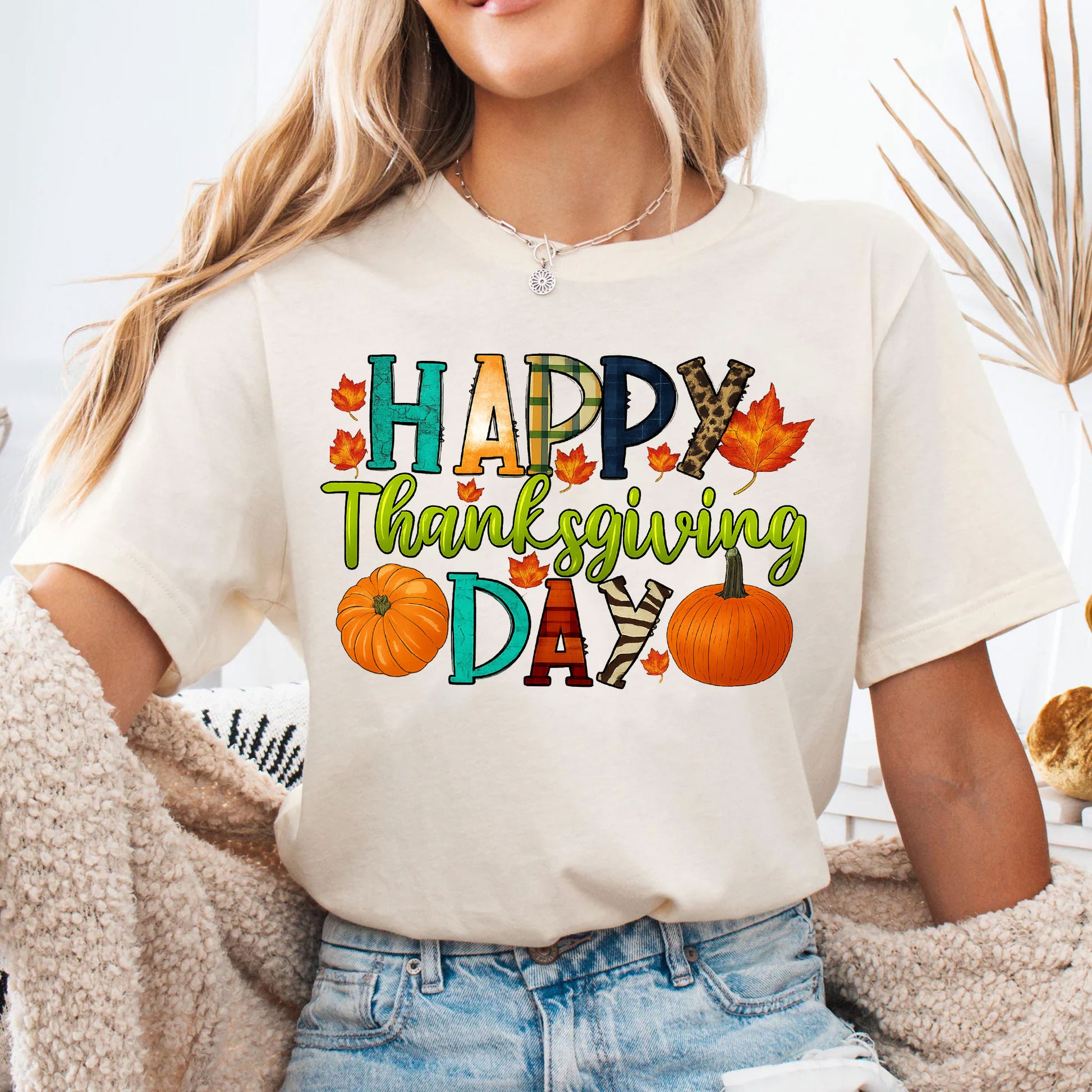 Happy Thanksgiving Shirt with Colorful Leaves and Pumpkins – Perfect for Fall Celebrations and Family Gatherings – Women's Casual Tee
 - 4