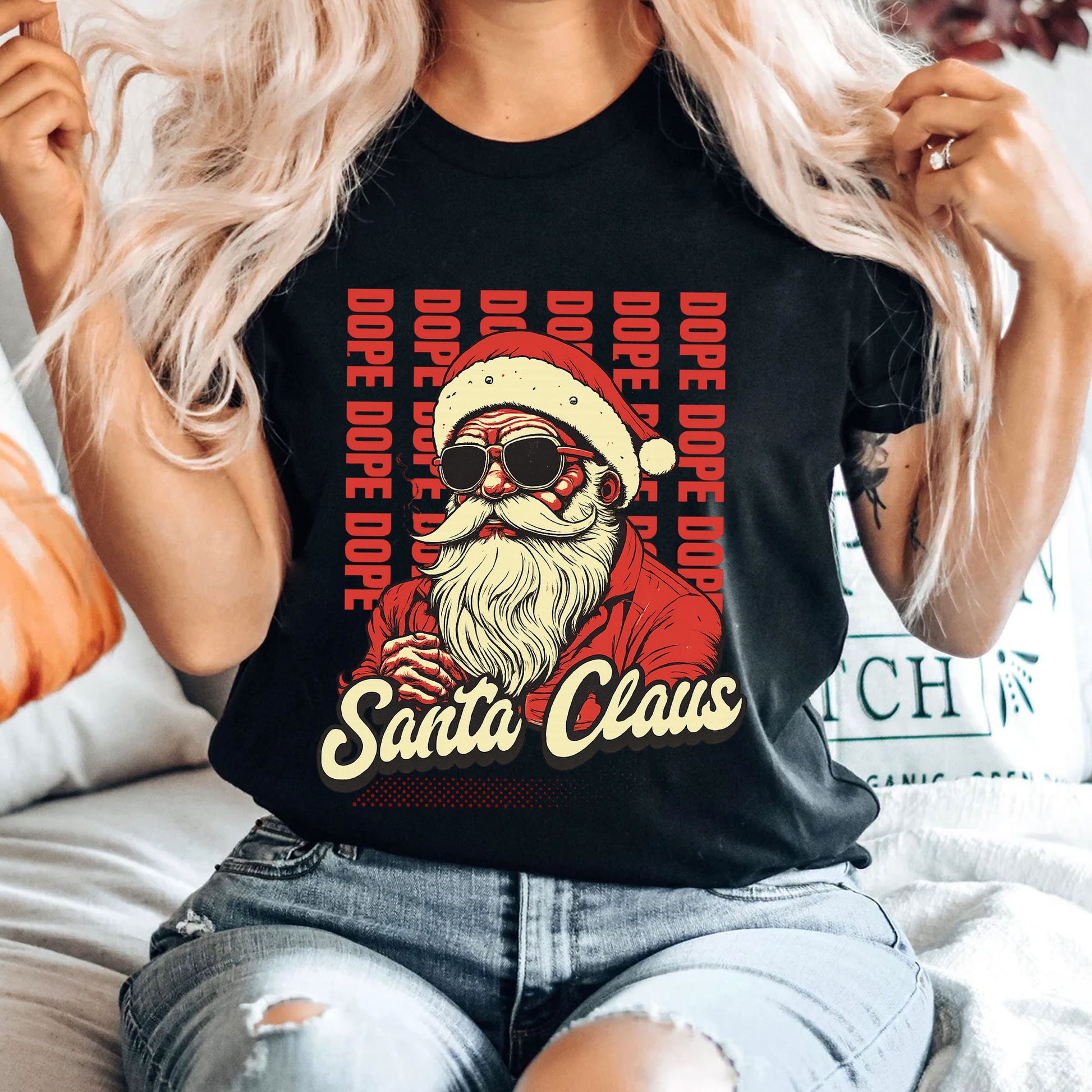 Hip Santa Claus Graphic Tee for Christmas | Cool Vintage Style Shirt with Dope Santa Claus Design | Fun Holiday Gift for Trendsetters
 - 4