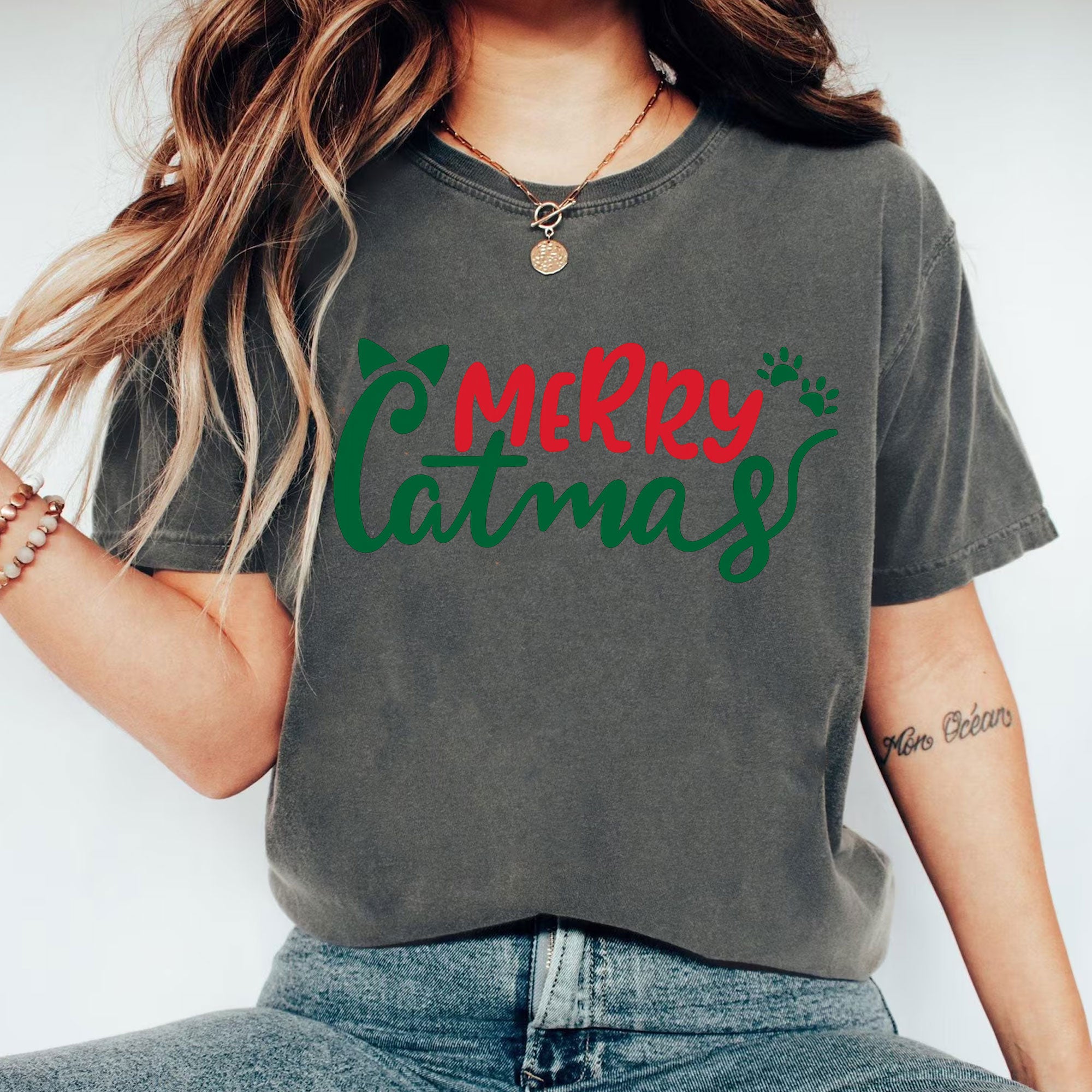 Merry Catmas T-Shirt - Festive Holiday Cat Lovers Graphic Tee | Cute Christmas Cat Shirt Gift Idea | Casual Unisex Apparel
 - 1