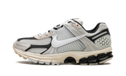 Nike Zoom Vomero 5 "supersonic" - 1