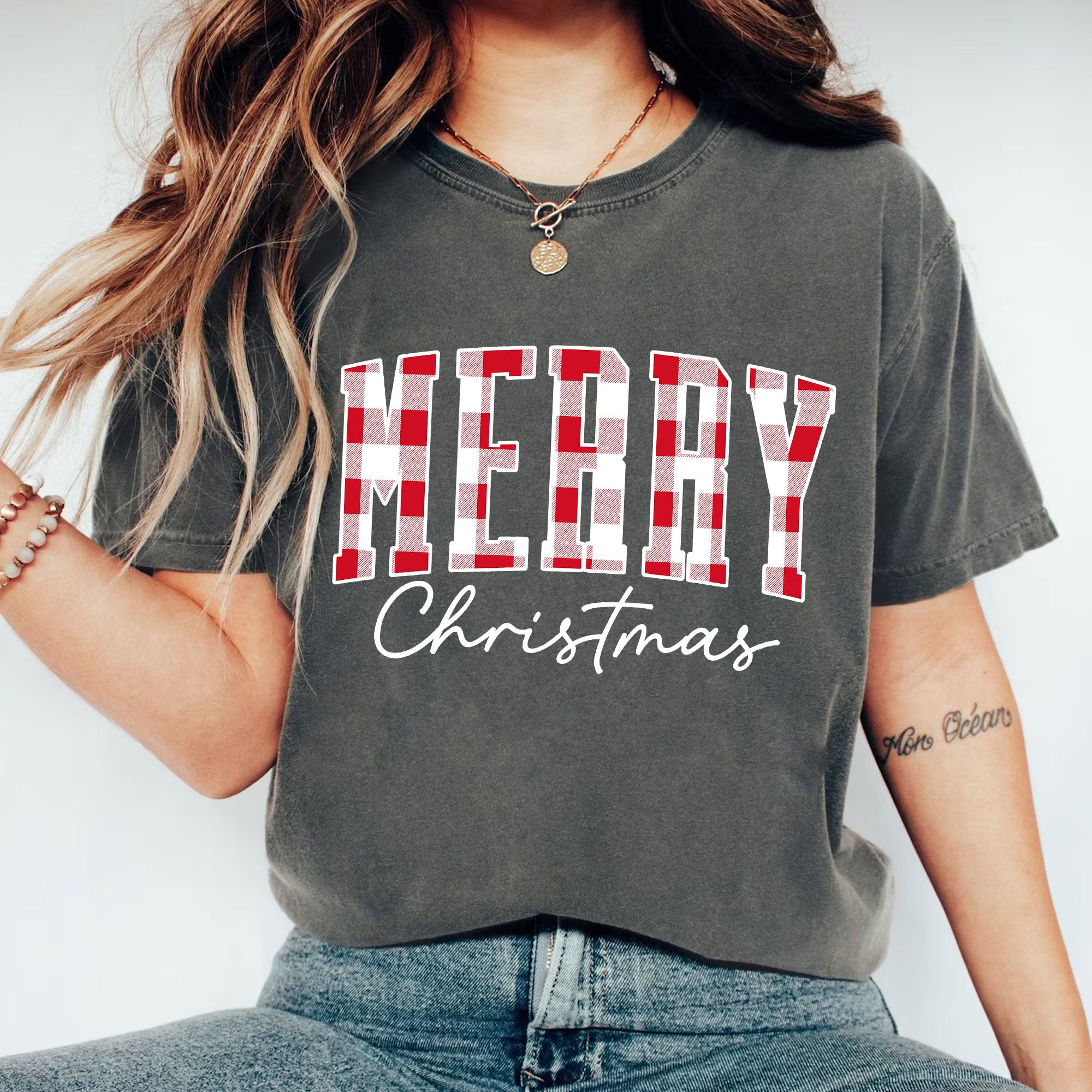 Plaid Merry Christmas Graphic T-Shirt - Festive Holiday Outfit, Cozy Winter Style, Perfect Seasonal Gift for Women and Teens
 - 1