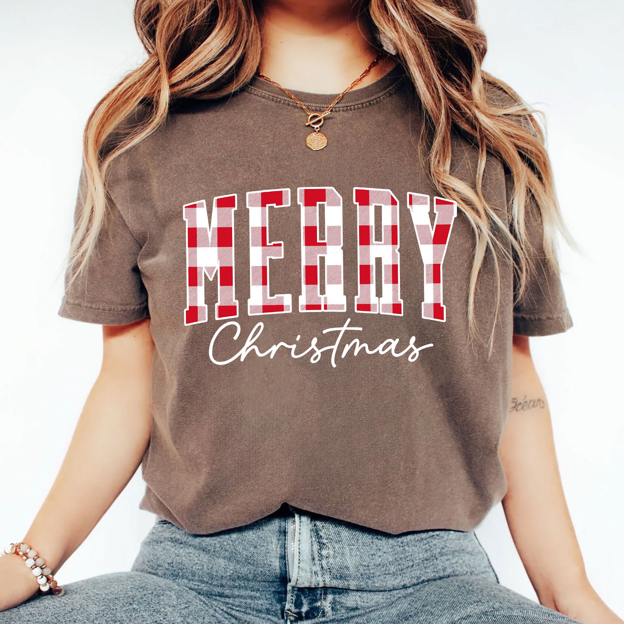 Plaid Merry Christmas Graphic T-Shirt - Festive Holiday Outfit, Cozy Winter Style, Perfect Seasonal Gift for Women and Teens
 - 2