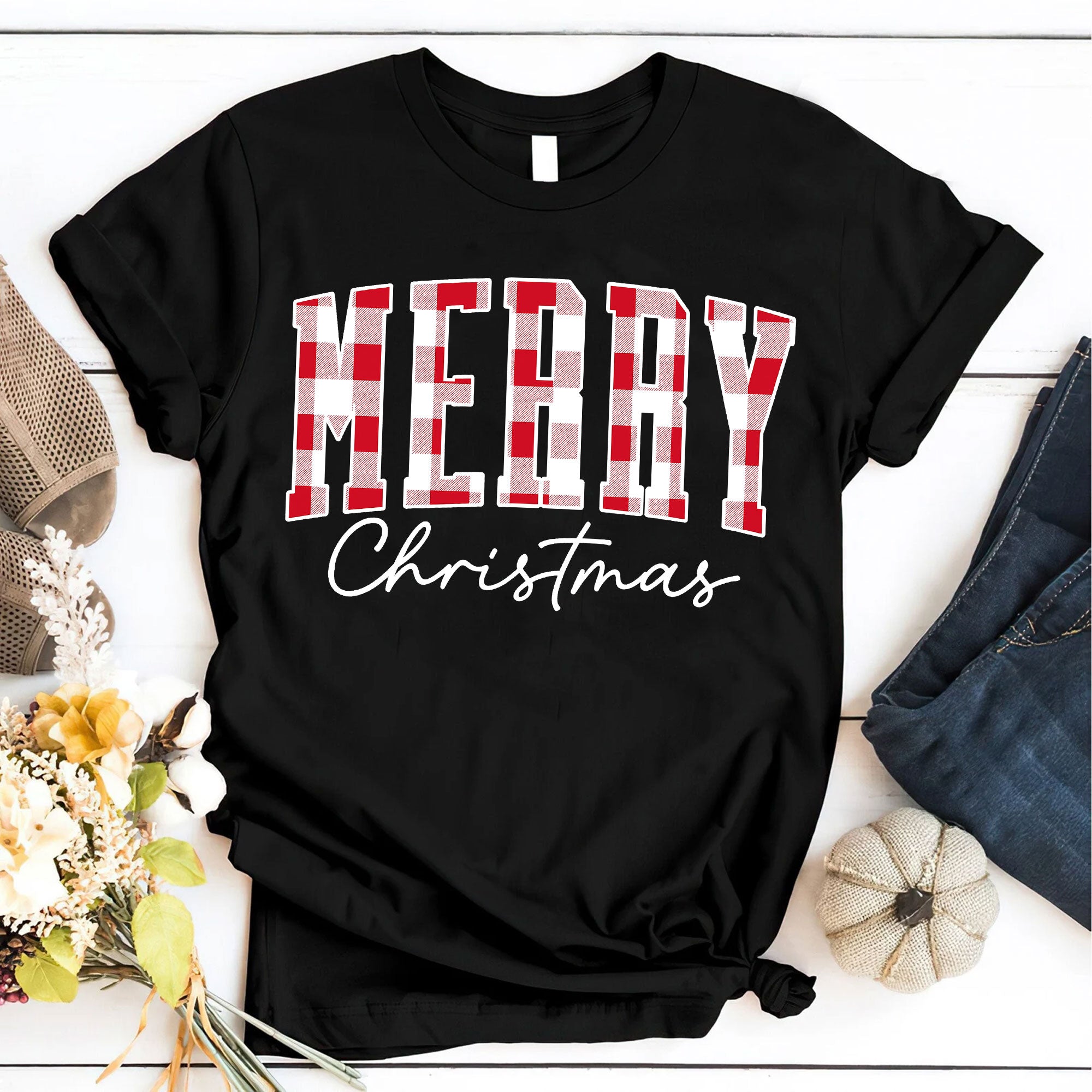 Plaid Merry Christmas Graphic T-Shirt - Festive Holiday Outfit, Cozy Winter Style, Perfect Seasonal Gift for Women and Teens
 - 6