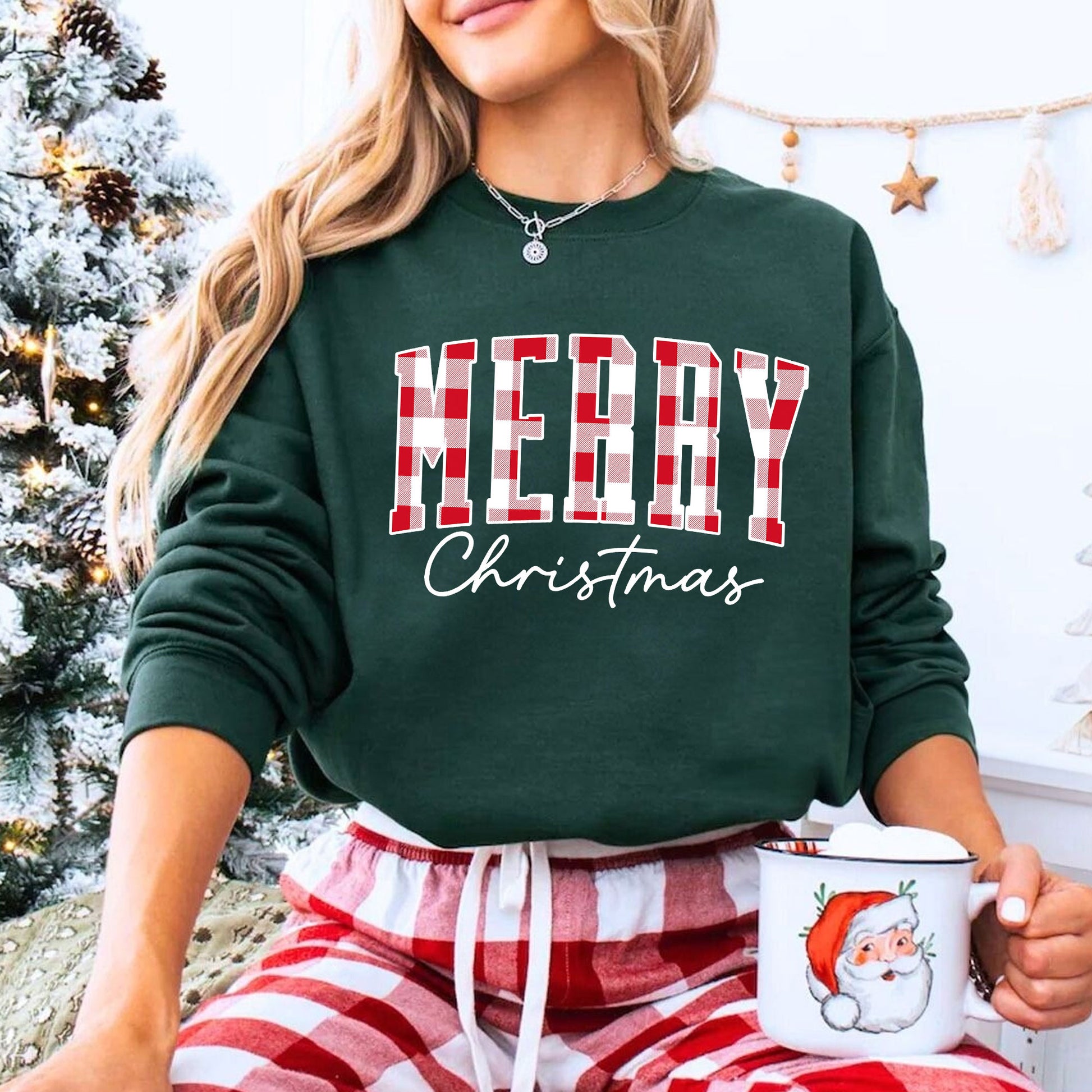 Plaid Merry Christmas Graphic T-Shirt - Festive Holiday Outfit, Cozy Winter Style, Perfect Seasonal Gift for Women and Teens
 - 8