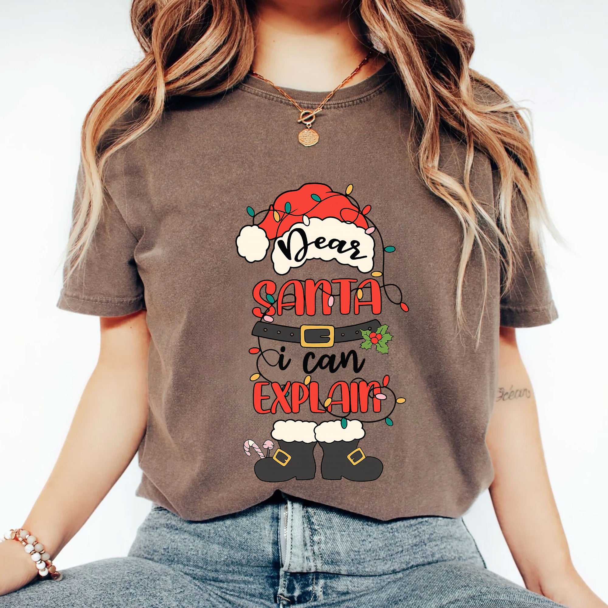 Quirky Dear Santa, I Can Explain Christmas Graphic Tee – Fun Holiday T-Shirt for Women – Perfect Festive Apparel Gift Idea
 - 2