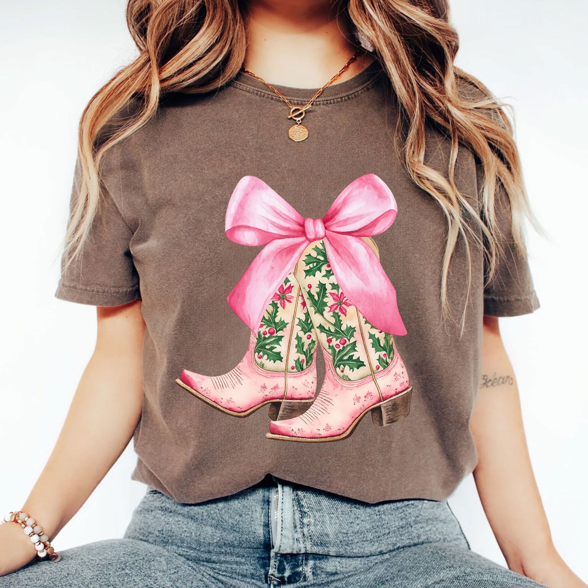 Stylish Women's Graphic T-Shirt with Floral Cowboy Boots and Pink Bow Design - Perfect Casual Fashion Top for Trendy Outfits
 - 2