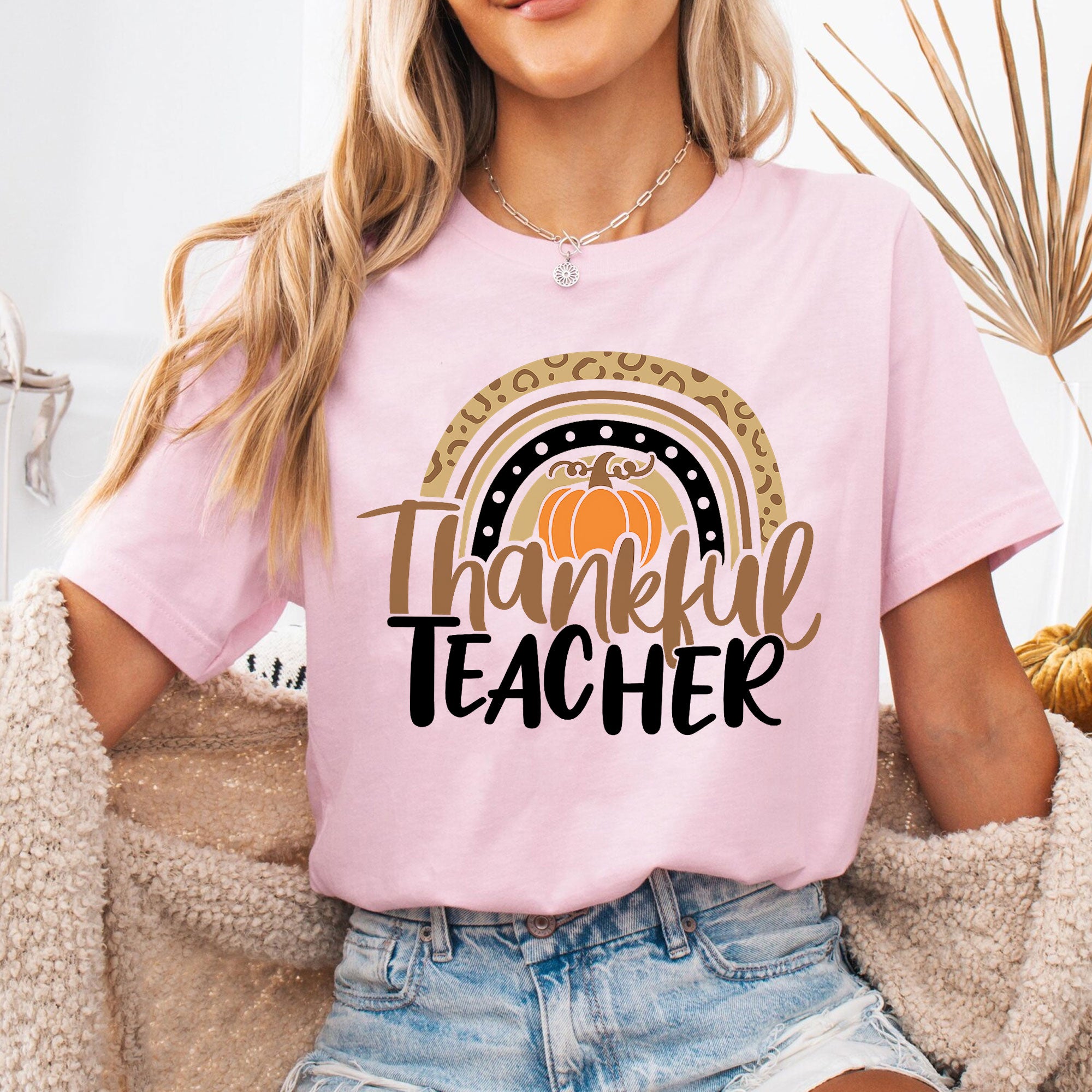 Thankful Teacher Thanksgiving Shirt - Cute Fall Graphic Tee for Educators, Perfect for Thanksgiving Celebrations and Gifts
 - 6
