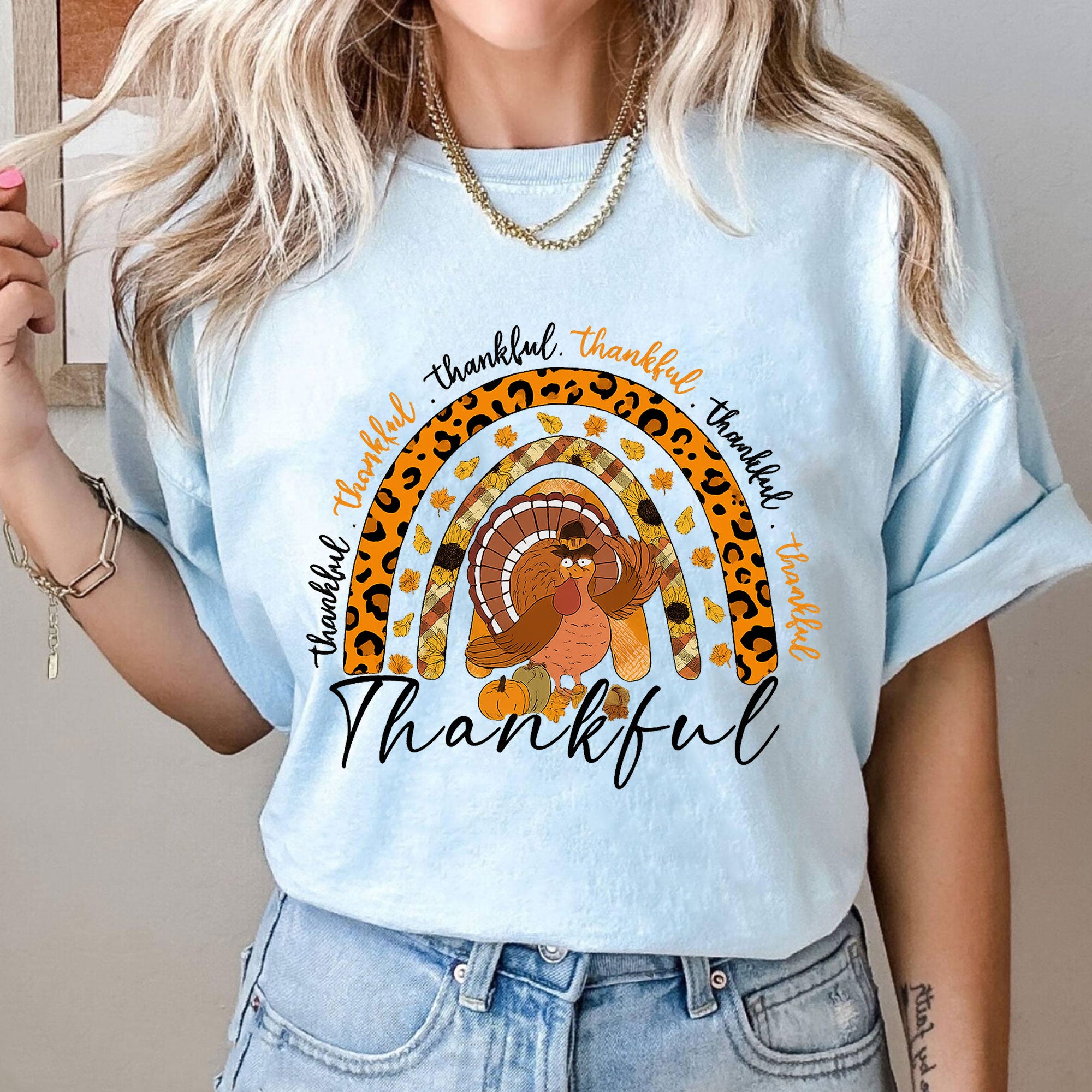 Thankful Thanksgiving Shirt for Women - Cute Turkey Design with Fall Colors, Perfect for Family Gatherings and Holiday Celebrations
 - 10
