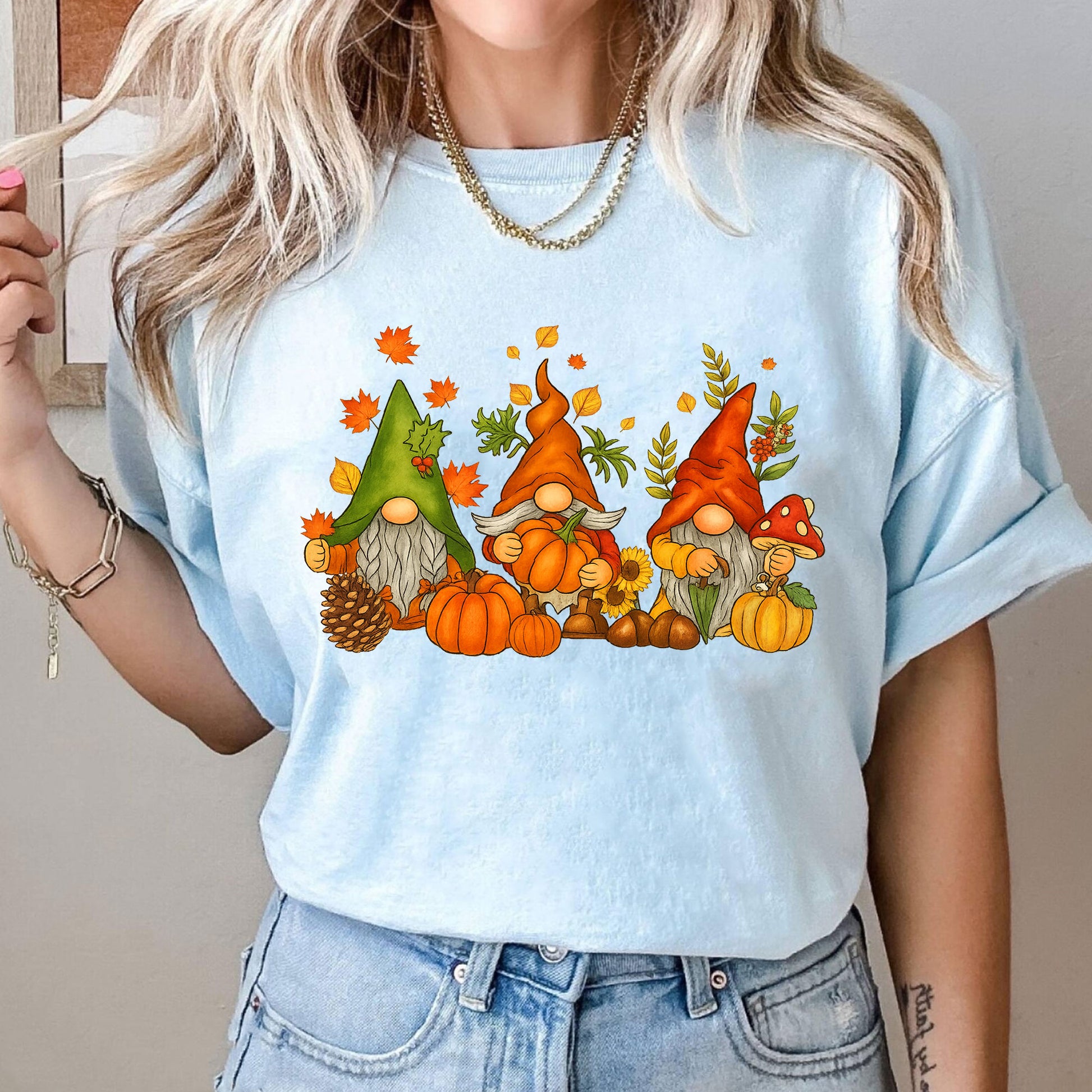 Thanksgiving Gnome Shirt - Cute Autumn Pumpkin Design, Fall-Themed Graphic Tee for Family Gatherings and Holiday Celebrations
 - 10
