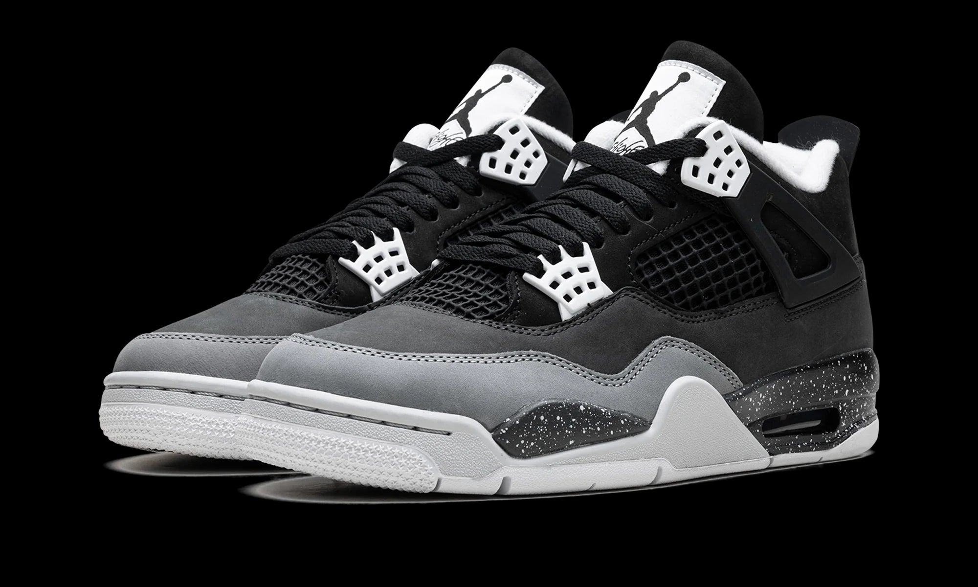 Air Jordan 4 "Fear"