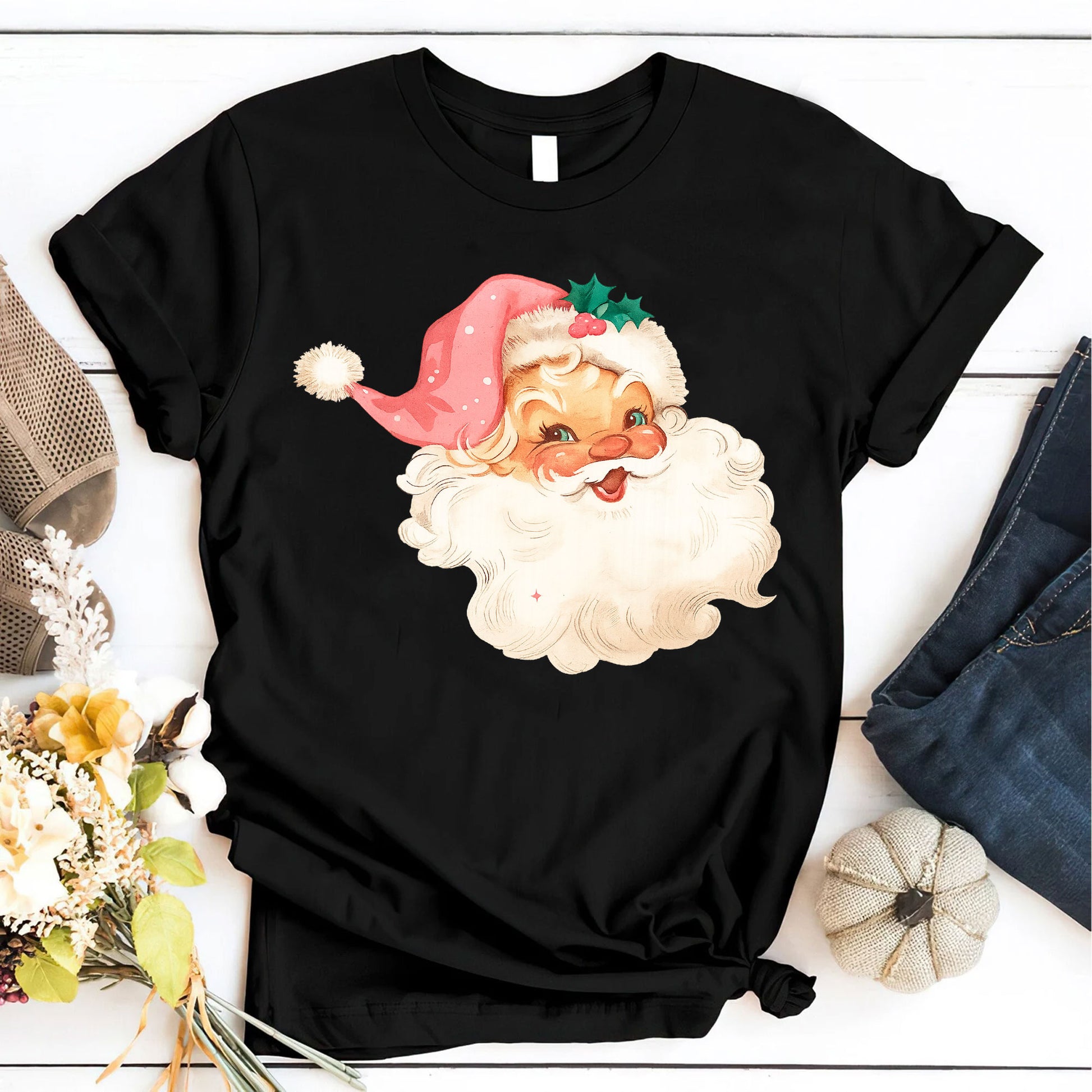 Vintage Santa Claus Graphic T-Shirt for Women – Classic Holiday Style Tee with Retro Christmas Print, Perfect Festive Gift Idea
 - 6