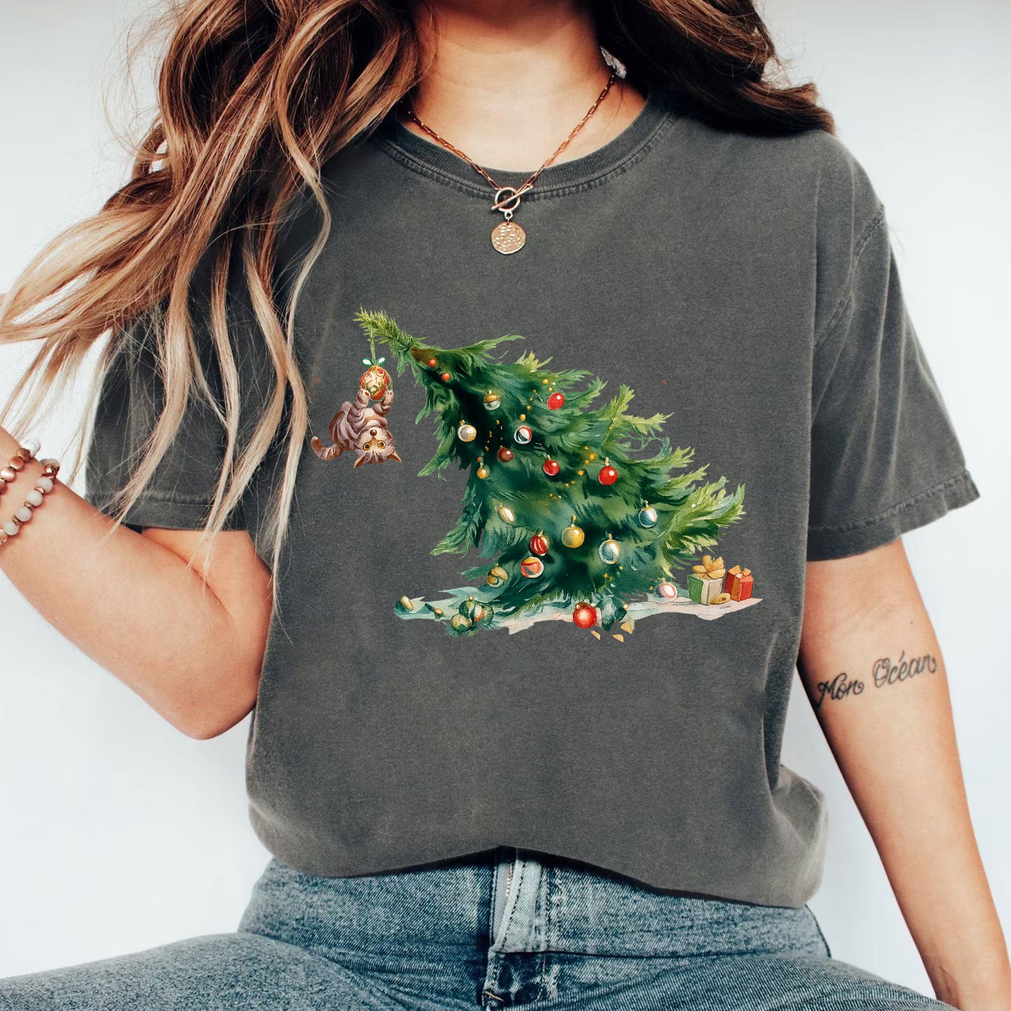 Whimsical Christmas Cat and Tree Graphic T-Shirt for Holiday Fun - Perfect Gift for Cat Lovers, Casual Festive Style for Women
 - 1
