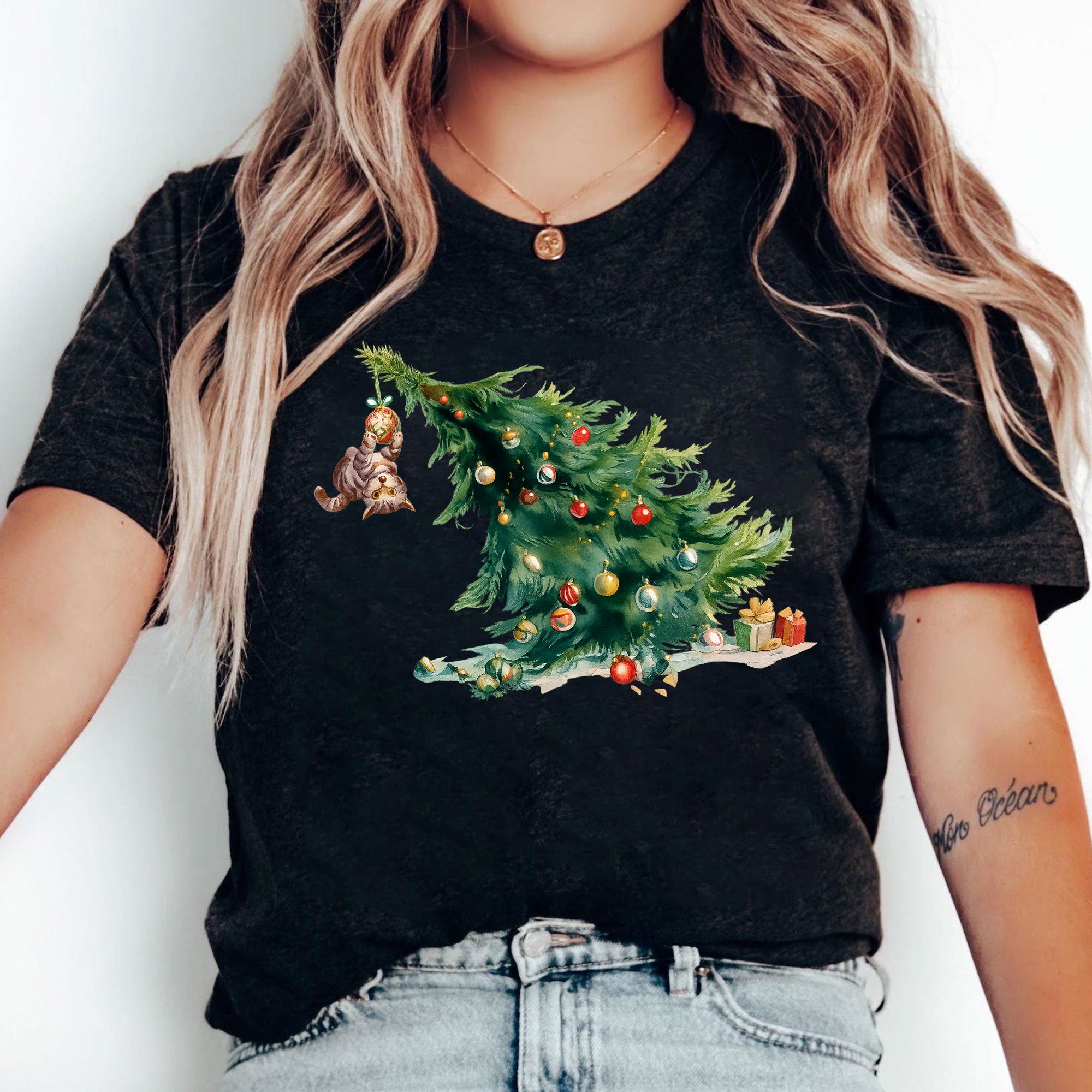 Whimsical Christmas Cat and Tree Graphic T-Shirt for Holiday Fun - Perfect Gift for Cat Lovers, Casual Festive Style for Women
 - 5